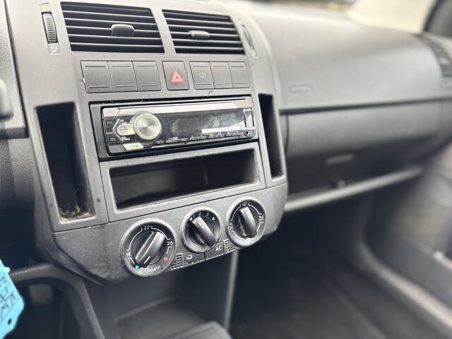Volkswagen Polo 1.2 Optive NWE APK