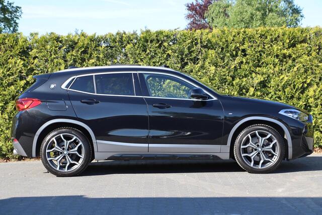 BMW X2 sDrive20i 192PK M-Sport ? | Pano ? | HUD ? | Leder ? | Navi ? | Sfeer ?