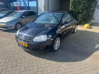 Volkswagen Golf V
