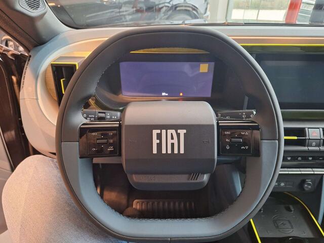 Fiat Grande Panda Grande Panda 1.2 Hybrid La Prima DCT