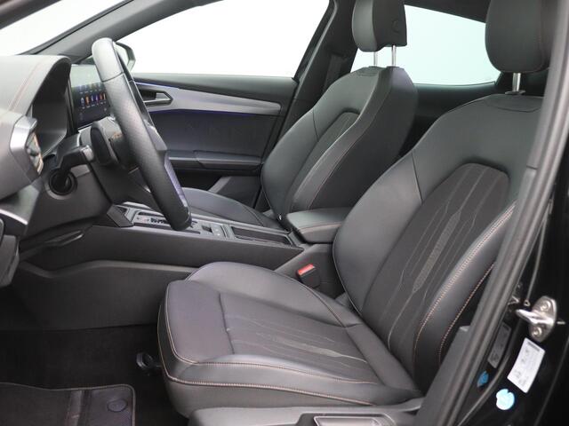 Cupra Formentor 1.4 e-Hybrid Business 204PK DSG Panoramadak, Achteruitrijcamera, Keyless, Side assist, Alarm, 19'' lichtmetaal, Elek. achterklep