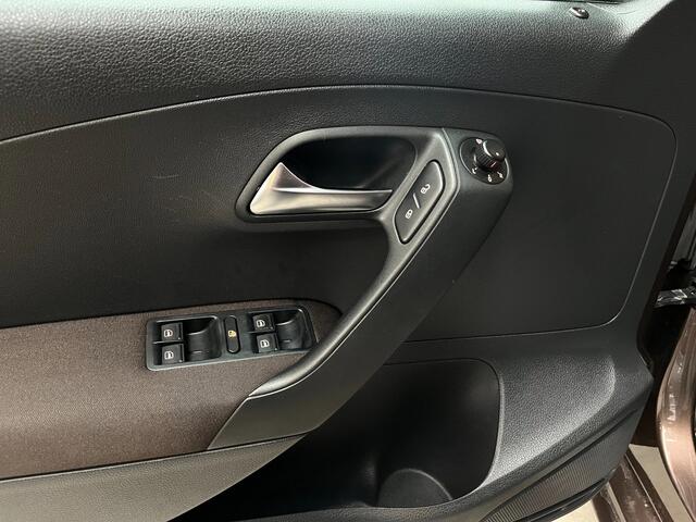 Volkswagen Polo 1.2 TSI Highline Automaat/Panoramadak/Carplay