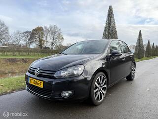 Volkswagen Golf VI