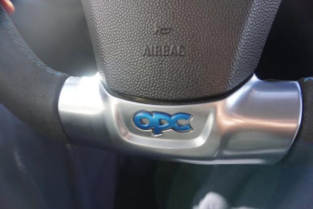 Opel Corsa 1.6-16V T OPC  280 PK 