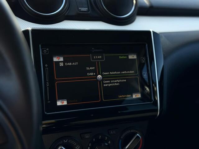 Suzuki Swift 1.2 CARBON EDITION 17 INCH SELECT CRUISECONTROL CARPLAY