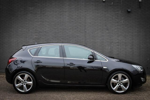 Opel Astra 1.6 Turbo Sport v. 7.450,- NU 6.950,-