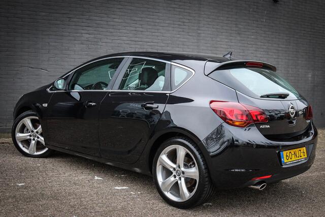 Opel Astra 1.6 Turbo Sport v. 7.450,- NU 6.950,-