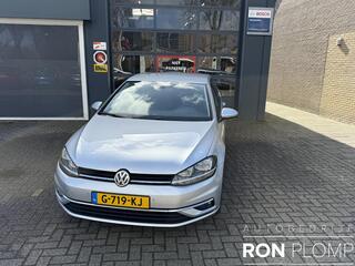 Volkswagen Golf VII