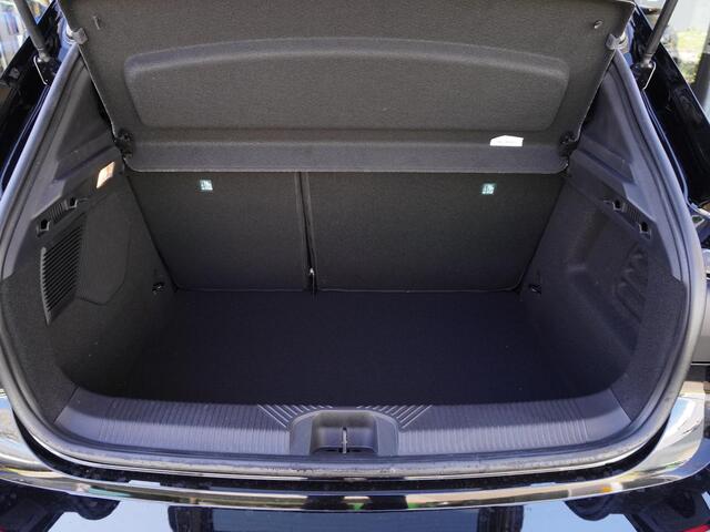 Renault Clio 1.8 Hybrid 160 esprit Alpine / FULL OPTION / DEMO /  HARMAN KARDON / STOELV. / STUURV. / 360� CAMERA / NAVI / SPORTSTOELEN / CAMERA / BLINDSPOT /