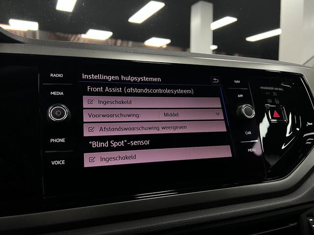 Volkswagen Polo 1.0 Business | Clima | PDC | Led | Carplay |