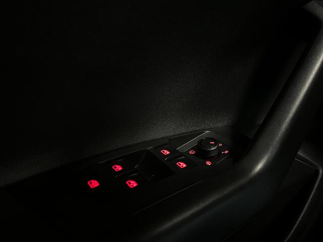 Volkswagen Polo 1.0 Business | Clima | PDC | Led | Carplay |