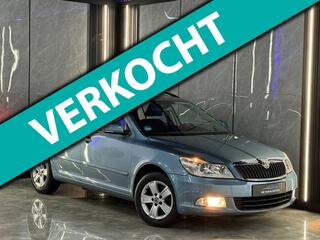 Skoda Octavia Combi 1.4 TSI Ambition Business Line Xenon | Park Sensor | Navi | Trekhaak | Nap | Boekjes