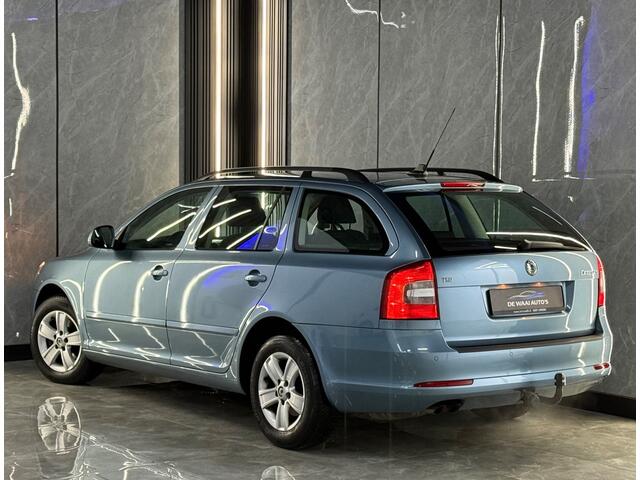 Skoda Octavia Combi 1.4 TSI Ambition Business Line Xenon | Park Sensor | Navi | Trekhaak | Nap | Boekjes