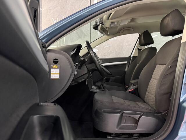 Skoda Octavia Combi 1.4 TSI Ambition Business Line Xenon | Park Sensor | Navi | Trekhaak | Nap | Boekjes