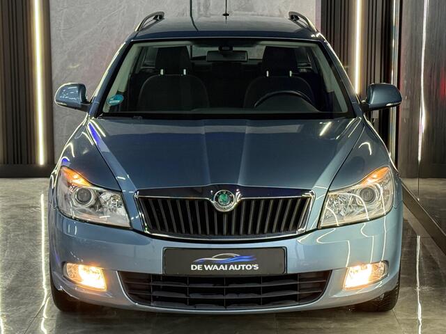 Skoda Octavia Combi 1.4 TSI Ambition Business Line Xenon | Park Sensor | Navi | Trekhaak | Nap | Boekjes
