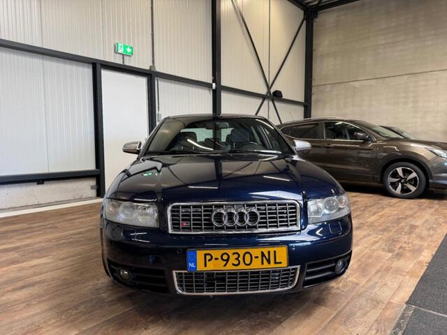 Audi A4 Avant 4.2 V8 quattro S4