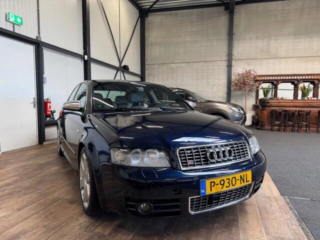 Audi A4 Avant 4.2 V8 quattro S4