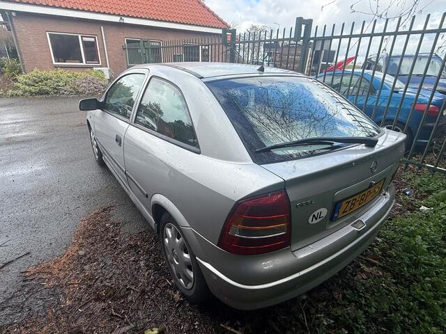 Opel Astra 1.6 Sport met 83000 km koppeling moet worden vervangen