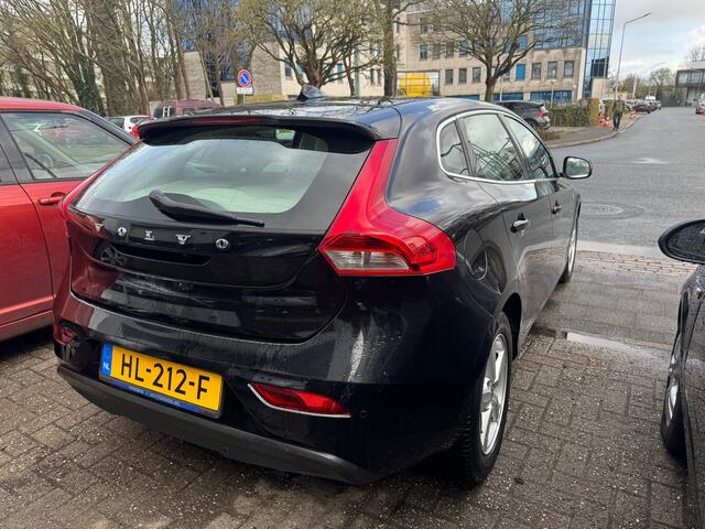 Volvo V40 2.0 D2 Ocean Race Business