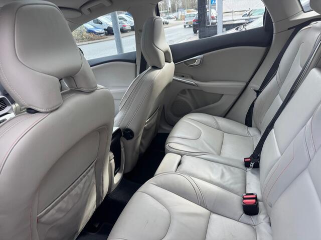 Volvo V40 2.0 D2 Ocean Race Business