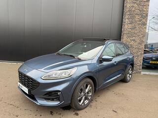 FORD KUGA 1.5 Eco 150pk ST-Line X Panorama, Navi, Trekhaak, Camera's BOMVOL!!