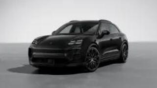 PORSCHE MACAN 4
