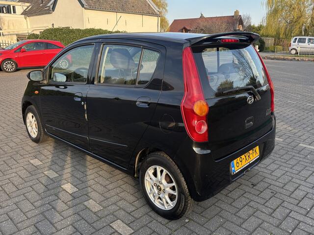 Daihatsu Cuore 1.0 Premium | Airco | Elektrische ramen | Spoiler |