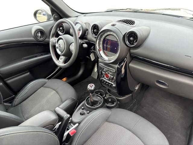 Mini Countryman 1.6 John Cooper Works ALL4 Chili | Pano-dak | Navigatie | 18 Inch | Sportstoelen | Stoel- voorruitverw. |