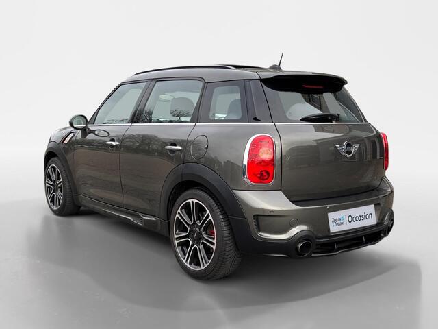 Mini Countryman 1.6 John Cooper Works ALL4 Chili | Pano-dak | Navigatie | 18 Inch | Sportstoelen | Stoel- voorruitverw. |