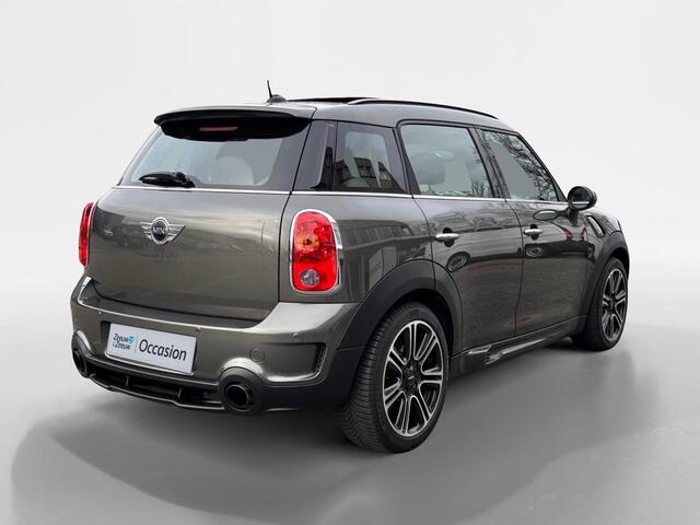 Mini Countryman 1.6 John Cooper Works ALL4 Chili | Pano-dak | Navigatie | 18 Inch | Sportstoelen | Stoel- voorruitverw. |