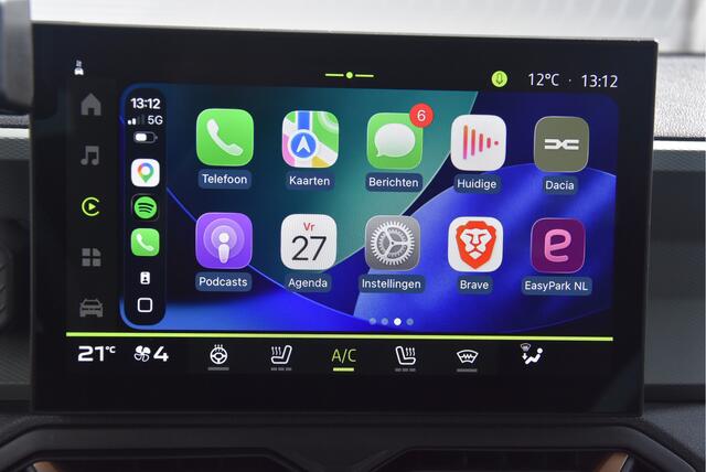Dacia Duster 1.6 Hybrid 140 Extreme |  |