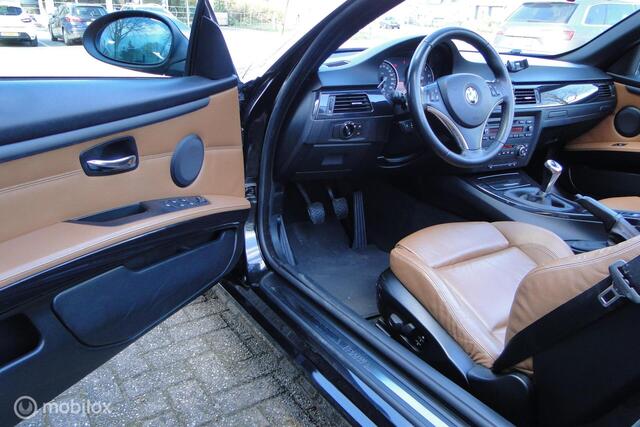 BMW 3-Serie Cabrio 320i High Ex, benzine, schakel, 157541 km