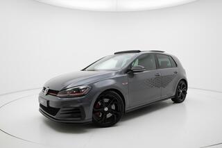Volkswagen Golf VII