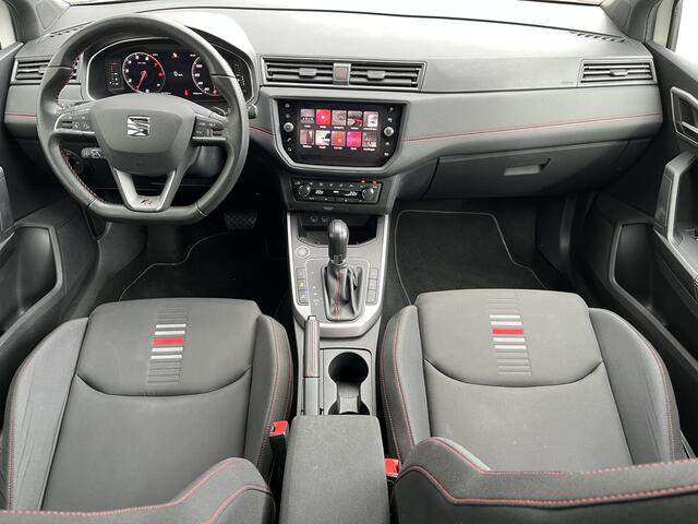 Seat Arona 1.0 TSI FR / Digitaal dashboard / Navigatie / App connect / Camera / Parkeersensoren V+A /