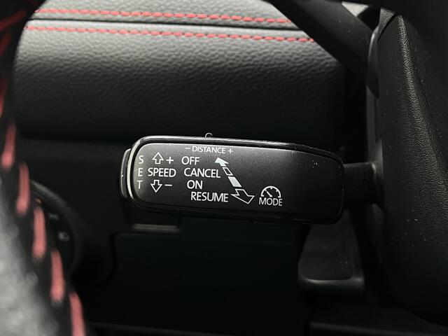 Seat Arona 1.0 TSI FR / Digitaal dashboard / Navigatie / App connect / Camera / Parkeersensoren V+A /