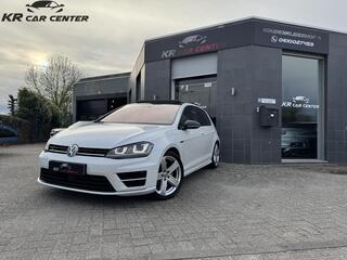 VOLKSWAGEN GOLF 2.0 TSI R 4Motion PANO-KEYLESS-LEDER-ACC-DCC