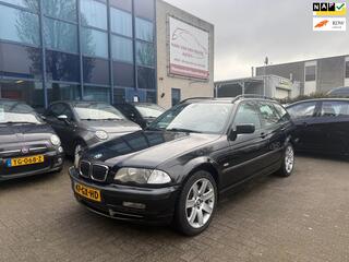BMW 3-SERIE 330xi Touring Executive aut, YOUNGTIMER, afn. Trekhaak, APK 04/27