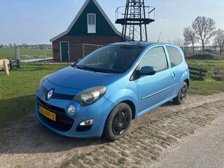 RENAULT TWINGO 1.2 16V Collection cruise control/airco nieuwe APK