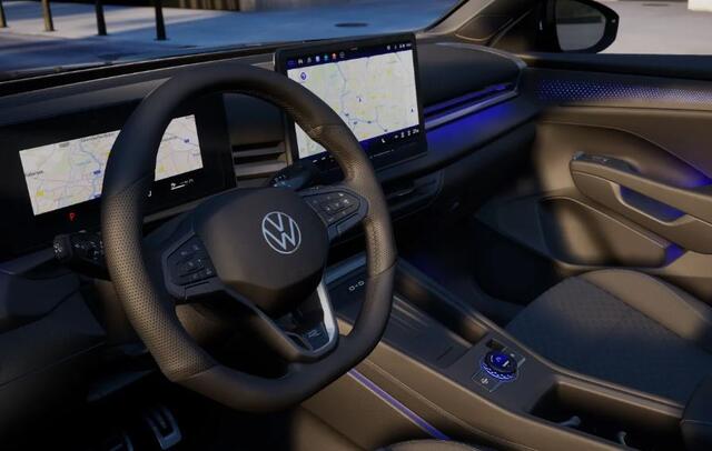 Volkswagen T-ROC 1.5 eTsi R-Line First Edition Profiteer ook van � 4.000 inruilpremie