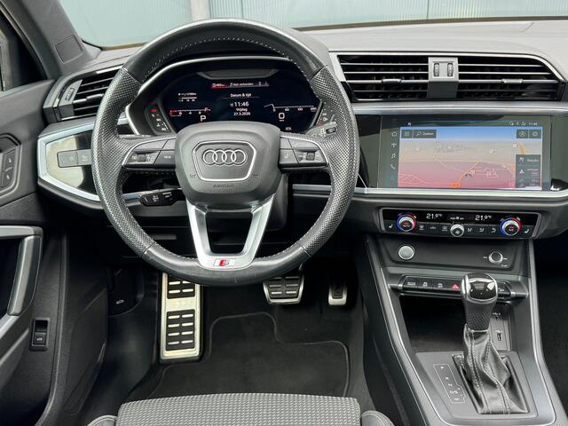 Audi Q3 35 TFSI S Line Edition  Panorama  Trekhaak  Stoelverwarming  Camera 