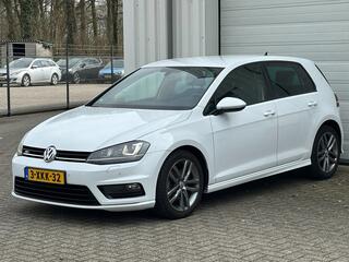 Volkswagen Golf VII
