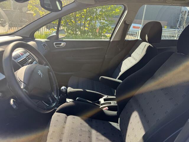 Peugeot 307 SW 1.6 16V Premium-PANORAMADAK_NETTE AUTO