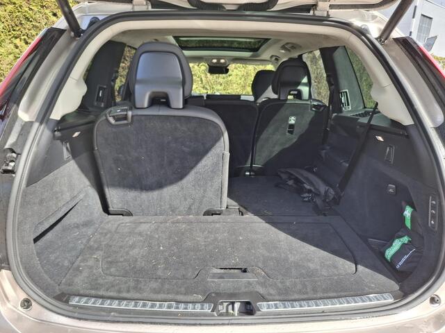 Volvo XC90 T8 Plug-in hybrid AWD Ultra Dark | Luchtvering | Bowers & Wilkins | Nappaleder met ventilatie & massage | Full Option |