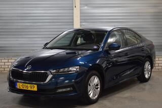 SKODA OCTAVIA 1.0 TSI Business Edition + Apple/Android Carplay|Navigatie|Verwarmd stuurwiel|Parkeersensoren V+A|Trekhaak|