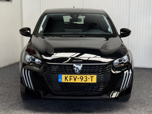 Peugeot 208 1.2 STYLE 100PK MODEL 2025 NAVIGATIE CRUISE CONTROL APPLE CARPLAY/ANDROID AIRCO BLUETOOTH TELEFOON RIJSTROOKSENSOREN PDC ZEER MOOI 
