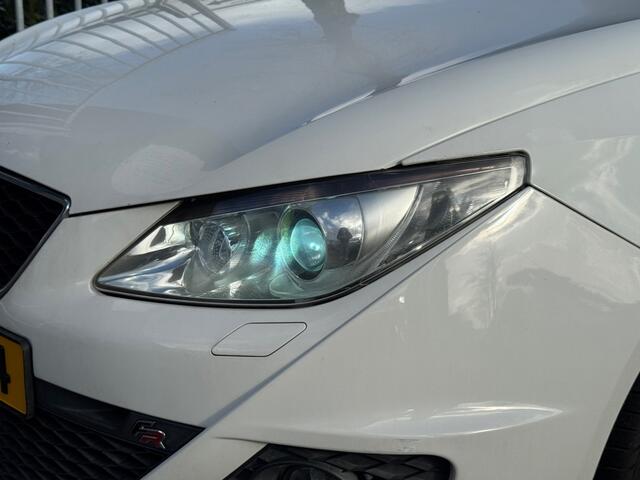 Seat Ibiza 1.4 TSI FR Automaat Xenon 1 cilinder defect