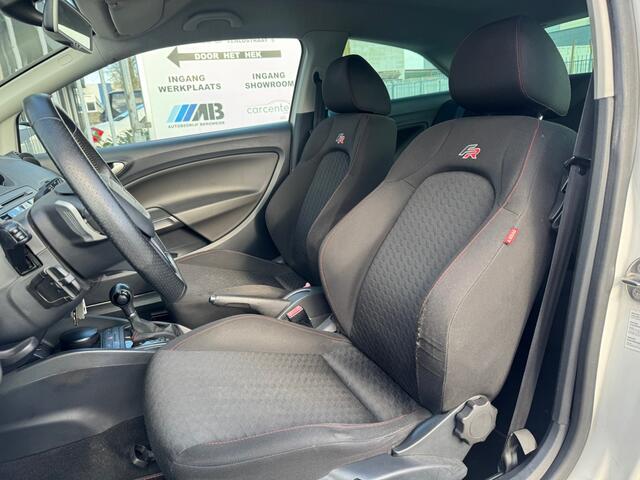Seat Ibiza 1.4 TSI FR Automaat Xenon 1 cilinder defect