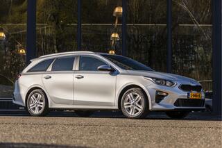 KIA CEE D Ceed Sportswagon 1.5 T-GDi DynamicLine 160pk!