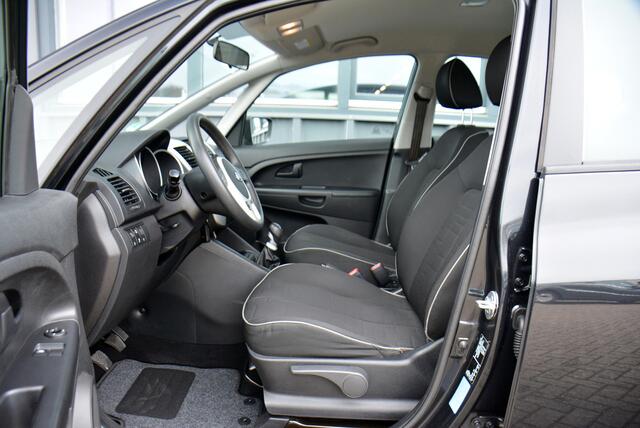 KIA Venga 1.4 CVVT Seven  Airco  Navi  Camera  Cruise  Trekhaak  Goed onderhouden  Nette auto