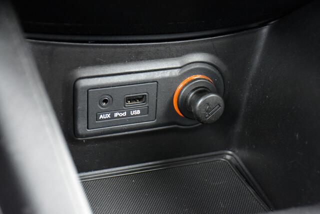 KIA Venga 1.4 CVVT Seven  Airco  Navi  Camera  Cruise  Trekhaak  Goed onderhouden  Nette auto
